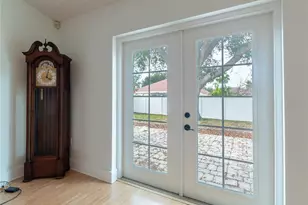 14833 Redcliff Dr, Tampa, FL 33625 - Photo 10