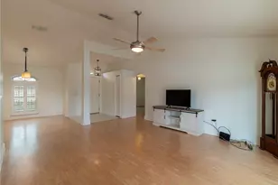 14833 Redcliff Dr, Tampa, FL 33625 - Photo 12