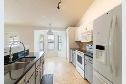 14833 Redcliff Drive, Tampa, FL 33625 - Photo 20