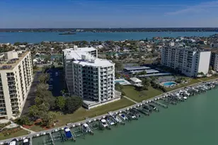 670 Island Way, Clearwater Beach, FL 33767 - Photo 56