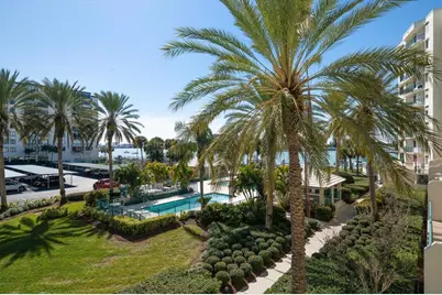 670 Island Way #304, Clearwater Beach, FL 33767 - Photo 18
