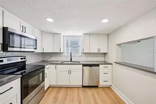 5502 40th St N, Saint Petersburg, FL 33714 - Photo 12