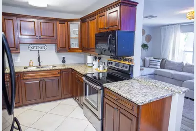 489 Fox Run Trail, Apollo Beach, FL 33572 - Photo 4