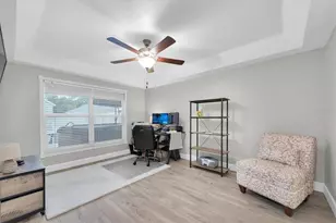 13102 Carrollwood Creek Dr, Tampa, FL 33624 - Photo 14