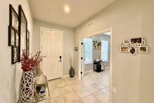 12258 Blue Pacific Dr, Riverview, FL 33579 - Photo 6