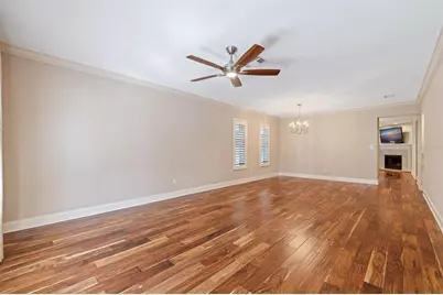 1683 Watermark Circle NE, Saint Petersburg, FL 33702 - Photo 4