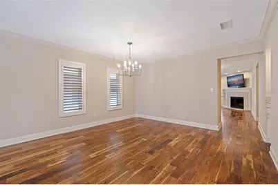 1683 Watermark Circle NE, Saint Petersburg, FL 33702 - Photo 8