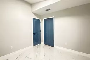 6704 N 11th St, Tampa, FL 33604 - Photo 16