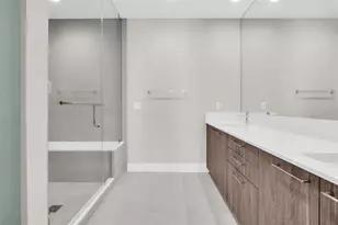275 1st Ave S, Saint Petersburg, FL 33701 - Photo 30