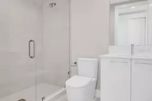 275 1st Ave S, Saint Petersburg, FL 33701 - Photo 40