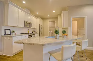 414 Birdsong Ln, Dunedin, FL 34698 - Photo 8