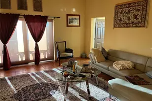 9017 Baywood Park Dr, Seminole, FL 33777 - Photo 8