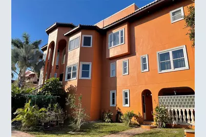 9017 Baywood Park Drive, Seminole, FL 33777 - Photo 2