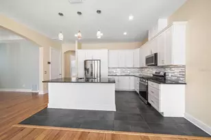 1120 24th Ave N, Saint Petersburg, FL 33704 - Photo 8