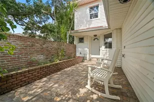 1423 Water View Dr W, Largo, FL 33771 - Photo 28