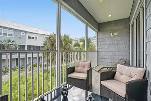 3162 Moorings Dr, Saint Petersburg, FL 33712 - Photo 20