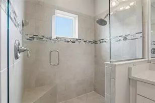 3162 Moorings Dr, Saint Petersburg, FL 33712 - Photo 30