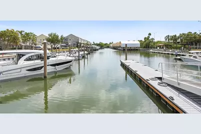 3162 Moorings Drive, Saint Petersburg, FL 33712 - Photo 8
