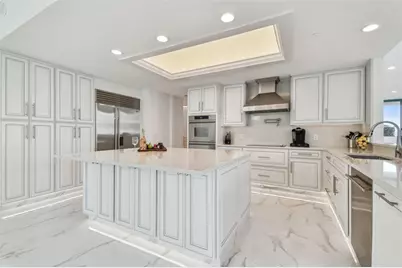 1560 Gulf Boulevard #306, Clearwater Beach, FL 33767 - Photo 22