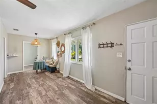 2818 11th Ave W, Bradenton, FL 34205 - Photo 12