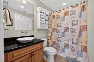 620 Bayway Blvd, Clearwater Beach, FL 33767 - Photo 20