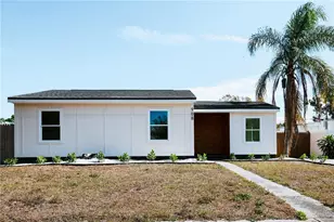 908 61st St S, Gulfport, FL 33707 - Photo 2