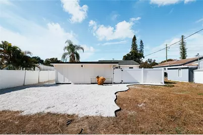 908 61st Street S, Gulfport, FL 33707 - Photo 44
