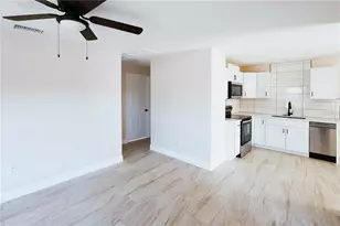 908 61st St S, Gulfport, FL 33707 - Photo 20