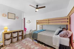 1919 Greenwood Valley Dr, Plant City, FL 33563 - Photo 20