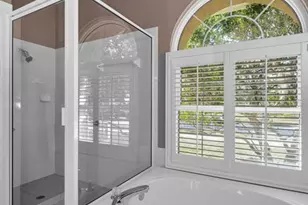 4305 Harbor Lake Dr, Lutz, FL 33558 - Photo 28