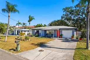 2269 Carolyn Dr, Dunedin, FL 34698 - Photo 4