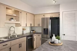 2222 Norwegian Dr, Clearwater, FL 33763 - Photo 4