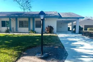 2033 Hawkhurst Cir, Sun City Center, FL 33573 - Photo 1