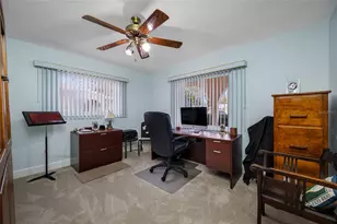 1822 Winchester Rd N, Saint Petersburg, FL 33710 - Photo 48