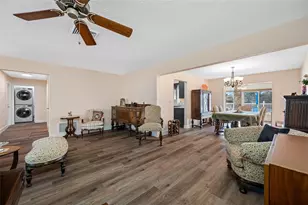 1822 Winchester Rd N, Saint Petersburg, FL 33710 - Photo 32