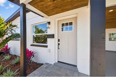 5018 Chancellor Street NE, Saint Petersburg, FL 33703 - Photo 2