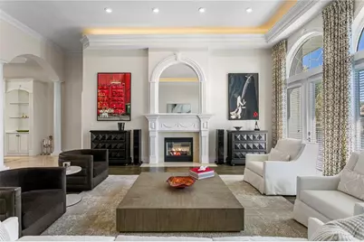 6103 Pasadena Point Boulevard S, Gulfport, FL 33707 - Photo 8