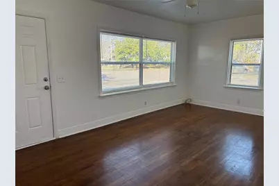 1437 Pine Street, Clearwater, FL 33756 - Photo 2