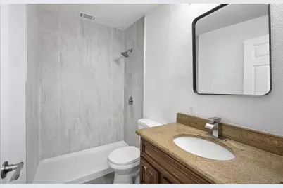 10001 N 20th Street, Tampa, FL 33612 - Photo 8