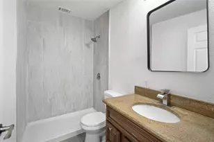 10001 N 20th St, Tampa, FL 33612 - Photo 8