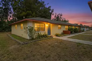 5600 59th Way N, Saint Petersburg, FL 33709 - Photo 2