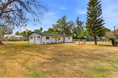 37718 McMinn Avenue, Dade City, FL 33525 - Photo 8