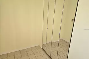 908 Hendon Ct, Sun City Center, FL 33573 - Photo 4