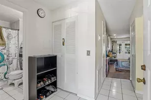 3814 N Oak Dr, Tampa, FL 33611 - Photo 6