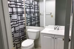 1823 Thornwood Ct, Wesley Chapel, FL 33543 - Photo 4