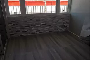 6100 12th St S, Saint Petersburg, FL 33707 - Photo 36