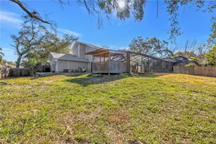 2789 Valencia Ln W, Palm Harbor, FL 34684 - Photo 40