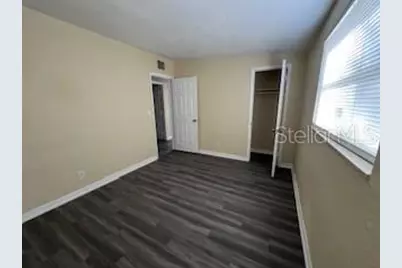 642 Newton Avenue S, Saint Petersburg, FL 33701 - Photo 10