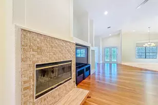 588 Bay St, Palm Harbor, FL 34683 - Photo 14