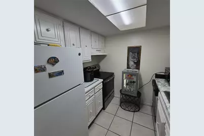 4724 Michael Court #121, Tampa, FL 33614 - Photo 14